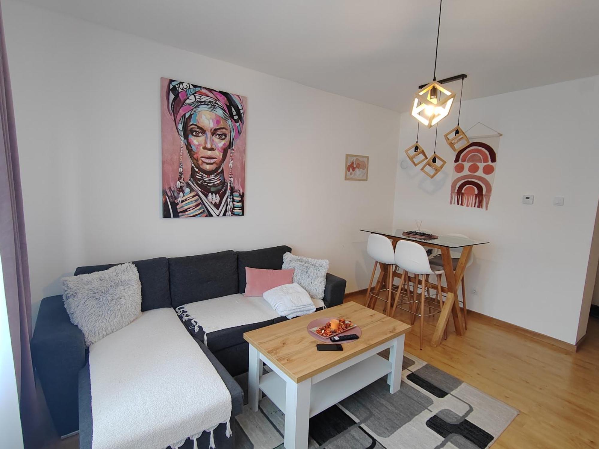 Golden Royal Daire Kragujevac Dış mekan fotoğraf