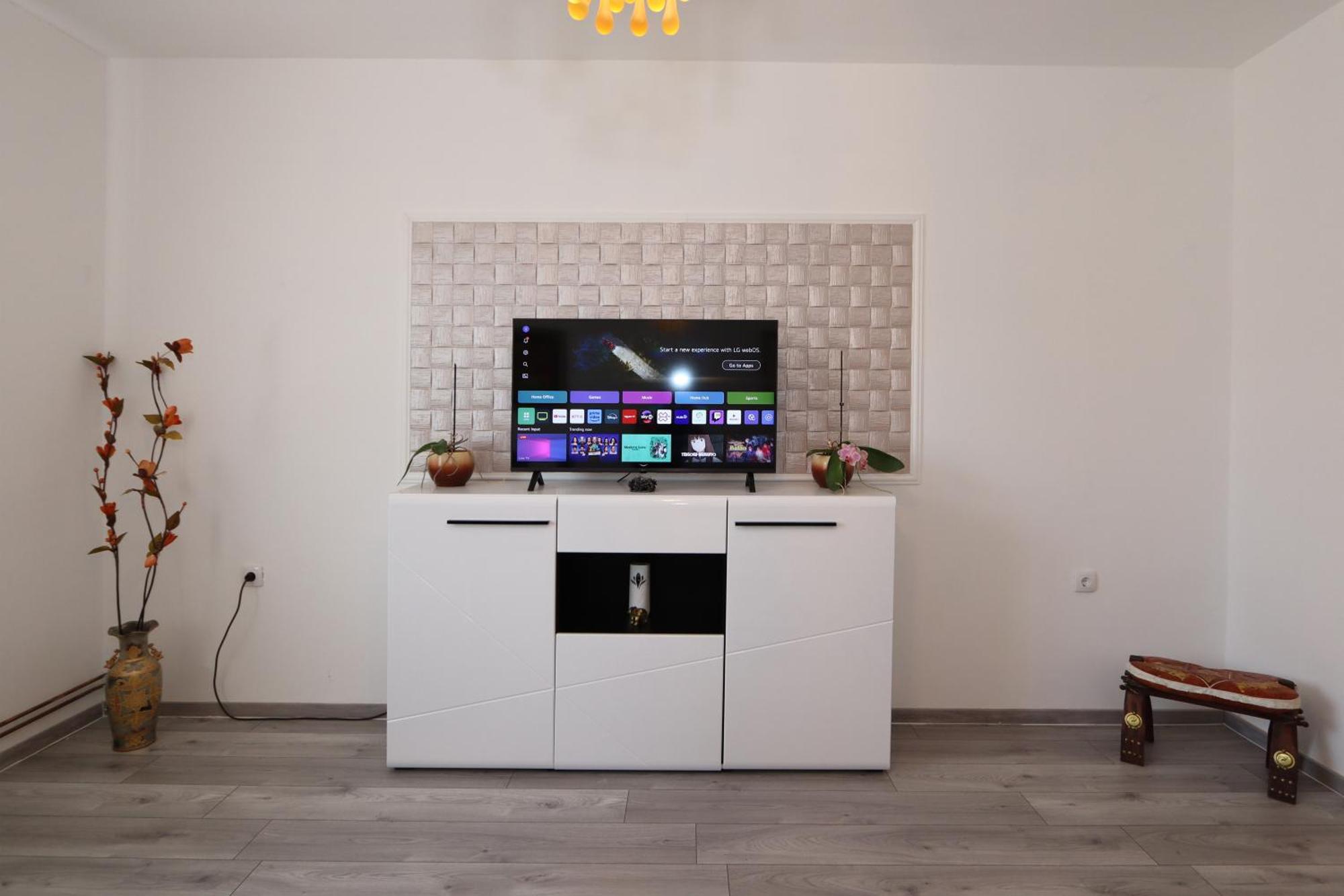 Golden Royal Daire Kragujevac Dış mekan fotoğraf